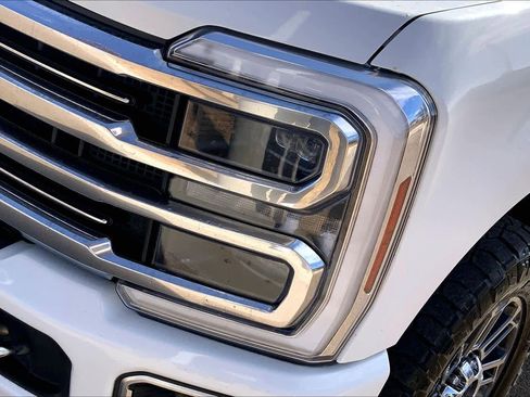 Certified 2024 Ford F250 Limited w/ FX4 Off-Road Package image 27