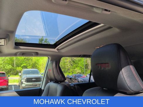 Used 2023 Toyota 4Runner TRD Off-Road Premium w/ Moonroof Package AWD/4WD image 20