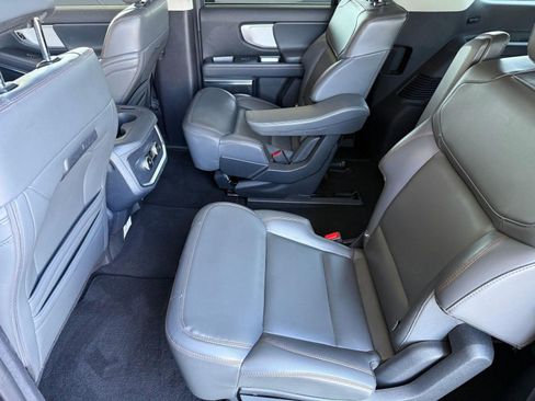 Certified 2025 Ford Expedition Max Active AWD/4WD image 15