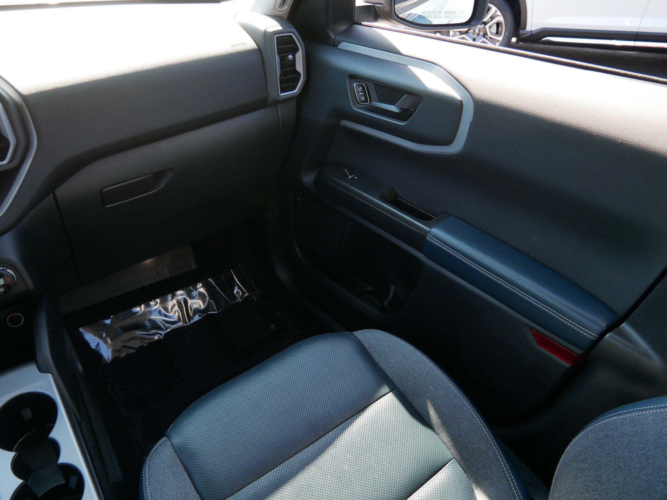 Used 2021 Ford Bronco Sport Outer Banks AWD/4WD image 11