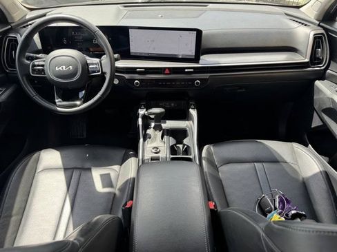 Certified 2024 Kia Sorento S AWD/4WD image 18
