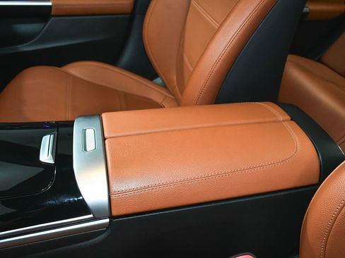 Used 2023 Mercedes-Benz C 300 4MATIC Sedan w/ Pinnacle Trim Package image 46