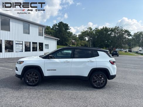 Used 2026 Jeep Compass Limited AWD/4WD image 2