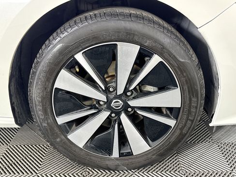 Used 2022 Nissan Altima 2.5 SV AWD/4WD image 30