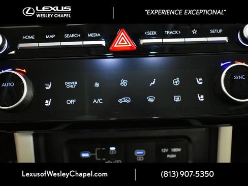 Used 2025 Hyundai Tucson Limited w/ Tow & Go Package image 41