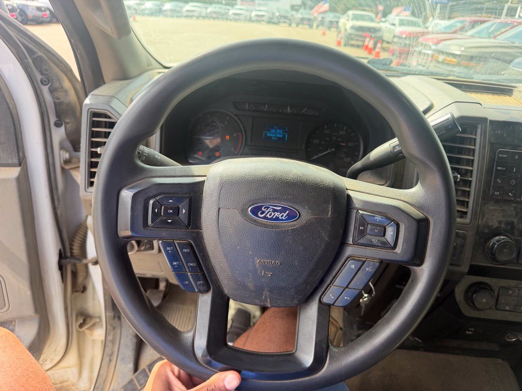 Used 2022 Ford F350 XL w/ Power Equipment Group AWD/4WD image 14