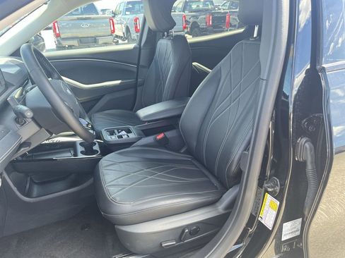 Used 2025 Ford Mustang Mach-E Select AWD/4WD image 6