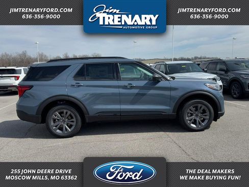 New 2026 Ford Explorer Active w/ Active Comfort Package image 1