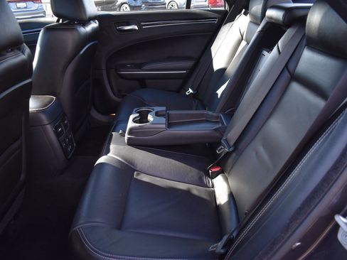 Used 2020 Chrysler 300 S w/ 300S Premium Group image 19