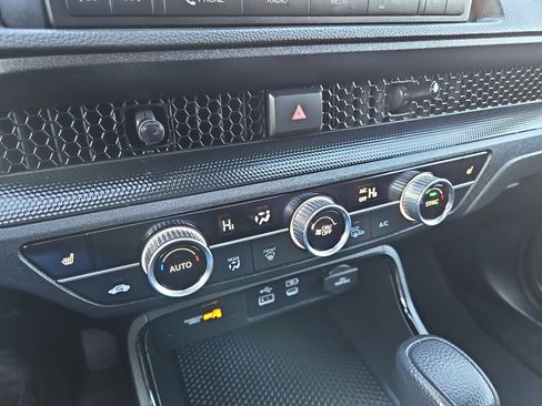 Used 2024 Honda CR-V EX image 27