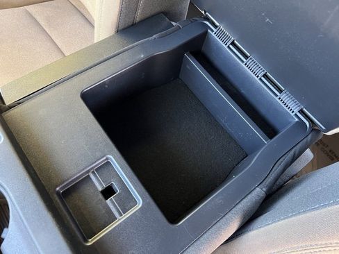 Used 2023 Ford F150 XLT image 24