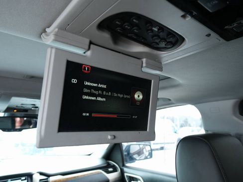 Used 2016 GMC Yukon Denali w/ Open Road Package image 31