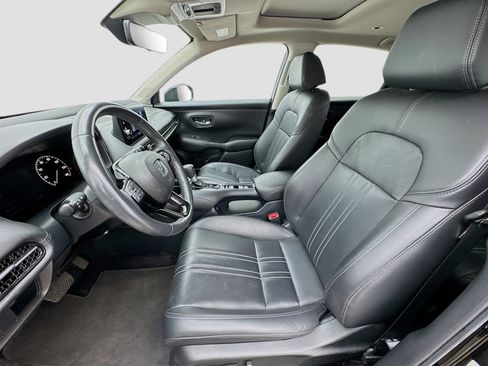 Used 2024 Honda HR-V EX-L image 13