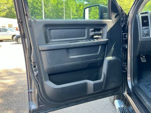 Used 2016 RAM 1500 Express w/ Popular Equipment Group RWD image 17