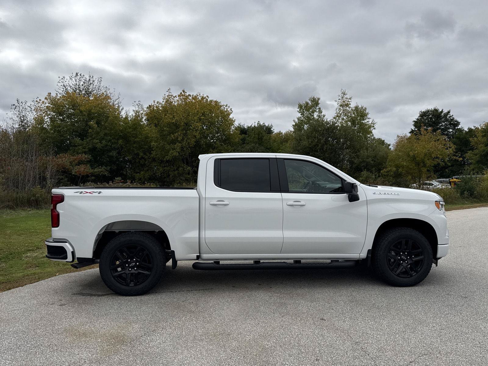 New 2026 Chevrolet Silverado 1500 RST w/ RST Select Package AWD/4WD image 6