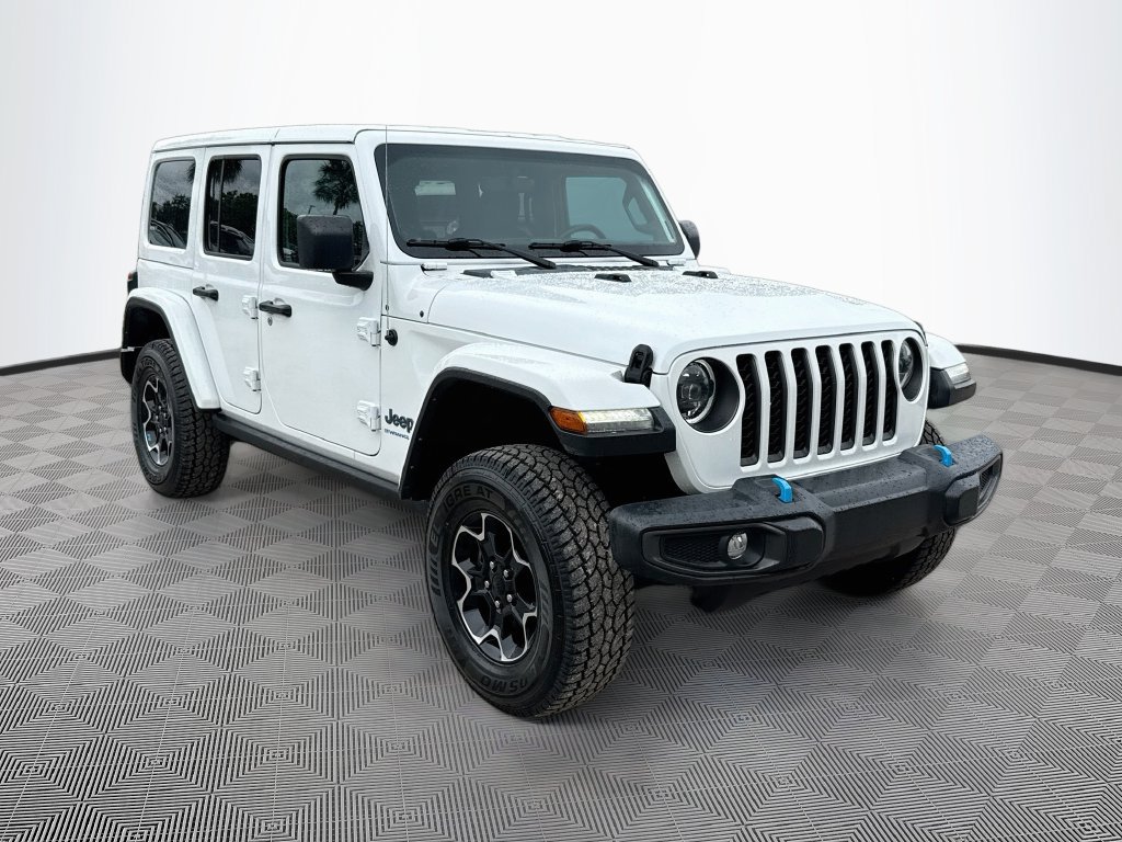 Used 2023 Jeep Wrangler Unlimited Rubicon 4xe w/ Cold Weather Group AWD/4WD image 4