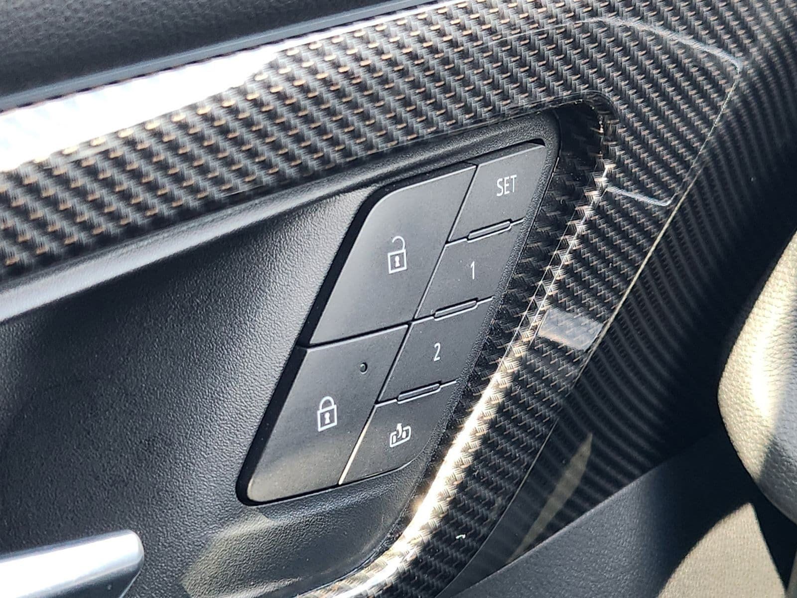 Used 2026 Chevrolet Traverse High Country w/ LPO, Floor Liner Package FWD image 30