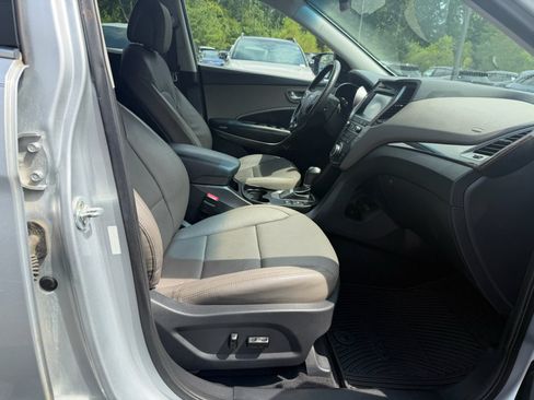 Used 2017 Hyundai Santa Fe Sport w/ 2.4L Tech Package 04 FWD image 19