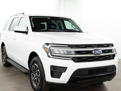 Used 2024 Ford Expedition XLT
