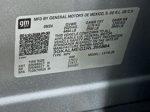 Used 2024 GMC Terrain SLE FWD image 12