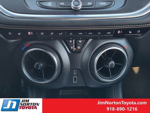 Used 2019 Chevrolet Blazer Premier w/ Sun and Wheels Package image 22