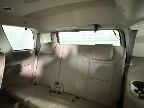 Used 2017 GMC Yukon SLT w/ Open Road Package image 25