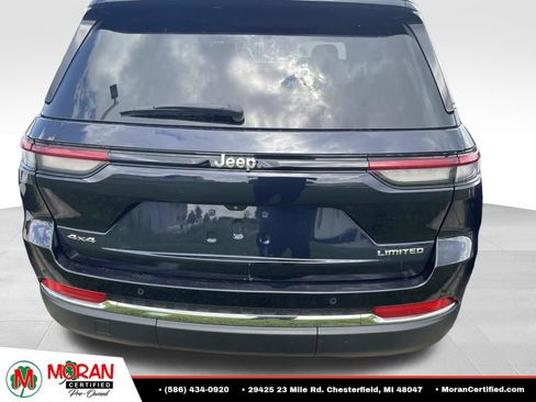 Used 2023 Jeep Grand Cherokee Limited AWD/4WD image 5