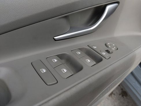 Used 2022 Hyundai Elantra SEL w/ Convenience Package FWD image 27