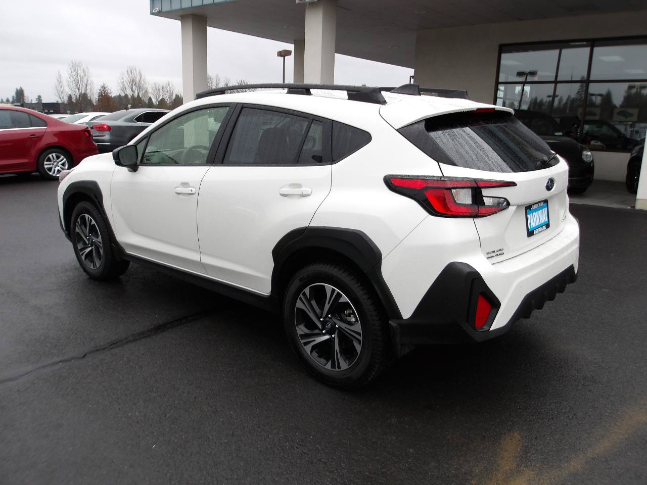 Used 2024 Subaru Crosstrek 2.0i Premium w/ Crosstrek Mirror Package AWD/4WD image 3