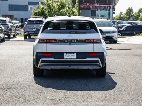 New 2026 Hyundai Ioniq 5 SEL RWD image 4