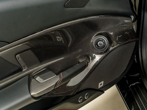 Used 2018 Ferrari 488 Spider RWD image 32