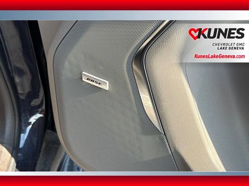 Used 2024 Chevrolet Tahoe LT AWD/4WD image 25