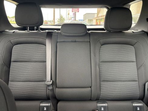 Used 2025 Chevrolet Equinox LT FWD image 39