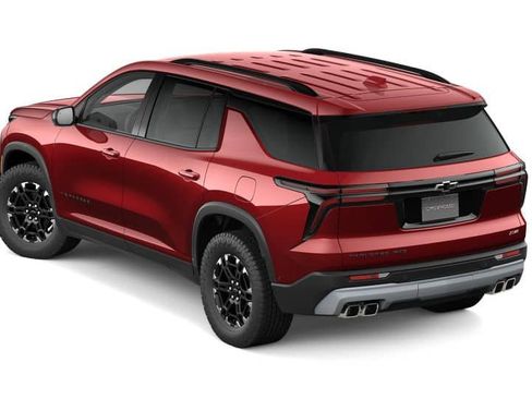 New 2027 Chevrolet Traverse Z71 w/ Enhanced Driving Package AWD/4WD image 4