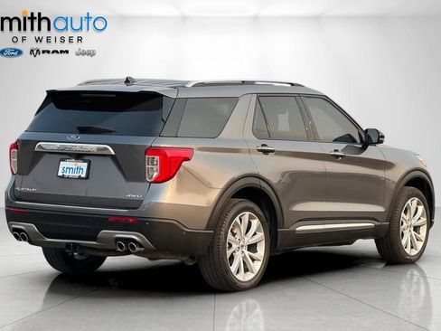 Used 2022 Ford Explorer Platinum w/ Equipment Group 601A AWD/4WD image 4