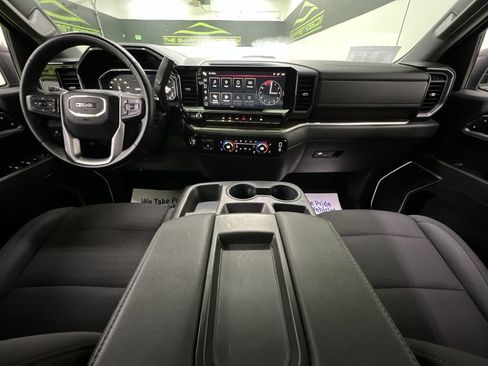 Used 2023 GMC Sierra 1500 Elevation AWD/4WD image 18