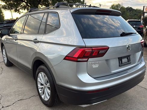 Used 2020 Volkswagen Tiguan S FWD image 3