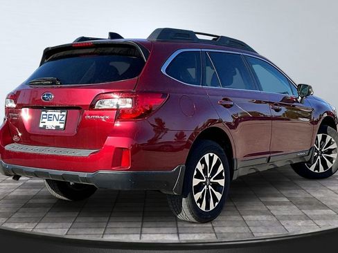 Used 2016 Subaru Outback 2.5i Limited AWD/4WD image 6