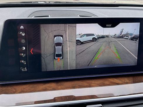 Used 2018 BMW 540i xDrive w/ Premium Package image 20