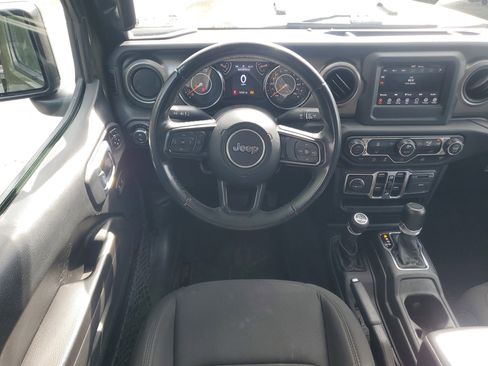 Used 2022 Jeep Gladiator Sport AWD/4WD image 18