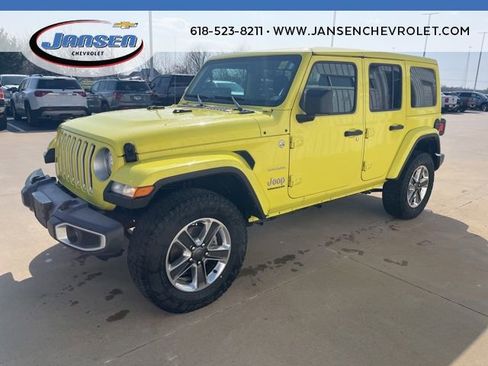 Used 2023 Jeep Wrangler Sahara image 3