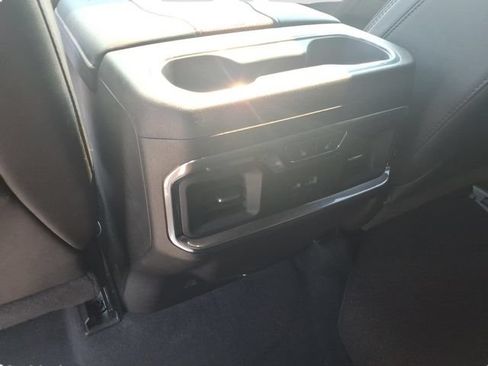 Used 2024 Chevrolet Silverado 2500 High Country w/ High Country Premium Package AWD/4WD image 12