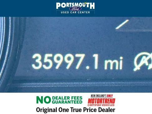 Used 2021 Lincoln Corsair AWD w/ Premium Package image 17