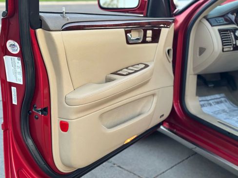 Used 2006 Cadillac DTS image 7