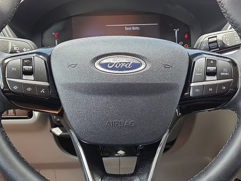 Used 2024 Ford Escape Active AWD/4WD image 30