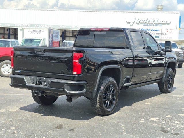 Used 2025 Chevrolet Silverado 2500 High Country w/ High Country Premium Package AWD/4WD image 6