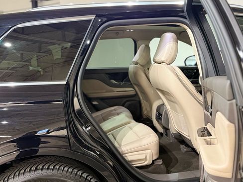 Used 2022 Lincoln Corsair Grand Touring image 52