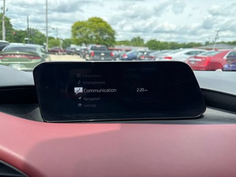 Used 2021 MAZDA MAZDA3 s FWD image 35