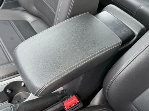 Used 2022 Volkswagen Passat 2.0T image 22