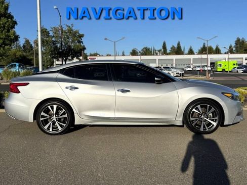 Used 2017 Nissan Maxima 3.5 SV FWD image 4